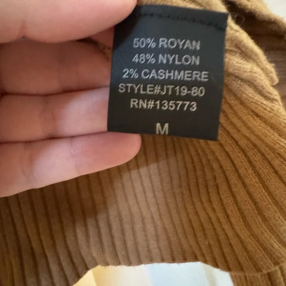 Brown Ribbed Cropped Sweater - Picture 2 of 2